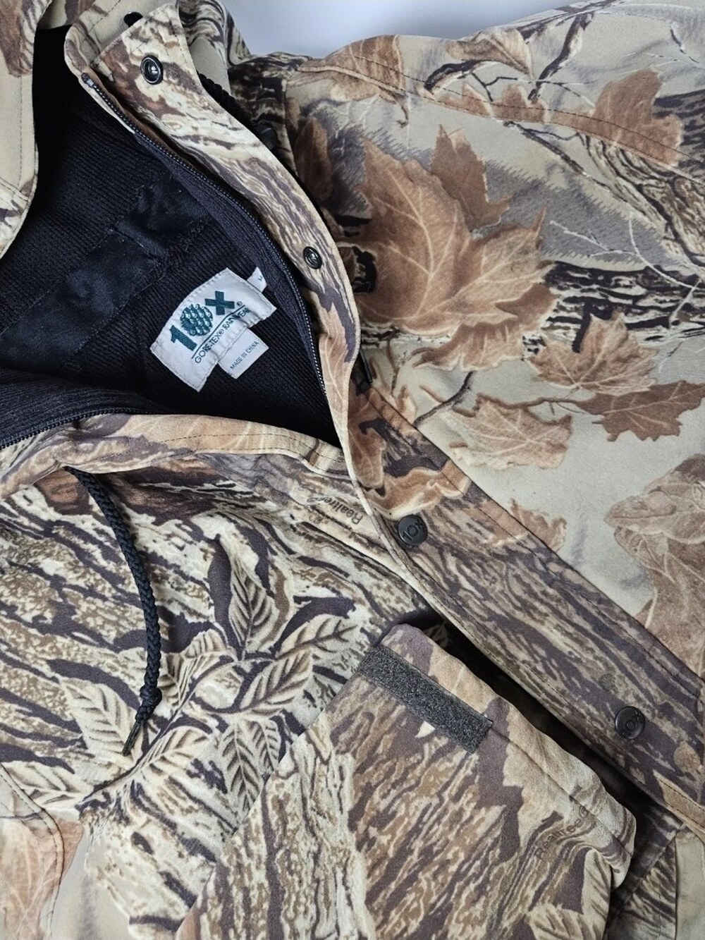 10X Shikari Cloth Gore-Tex Hunting Jacket Realtree Camo Hooded Men's Size Medium